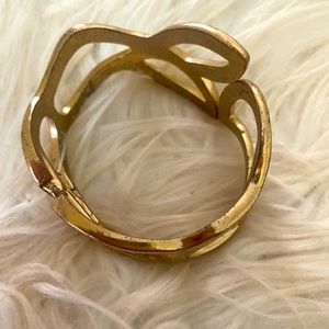 Gold bracelet